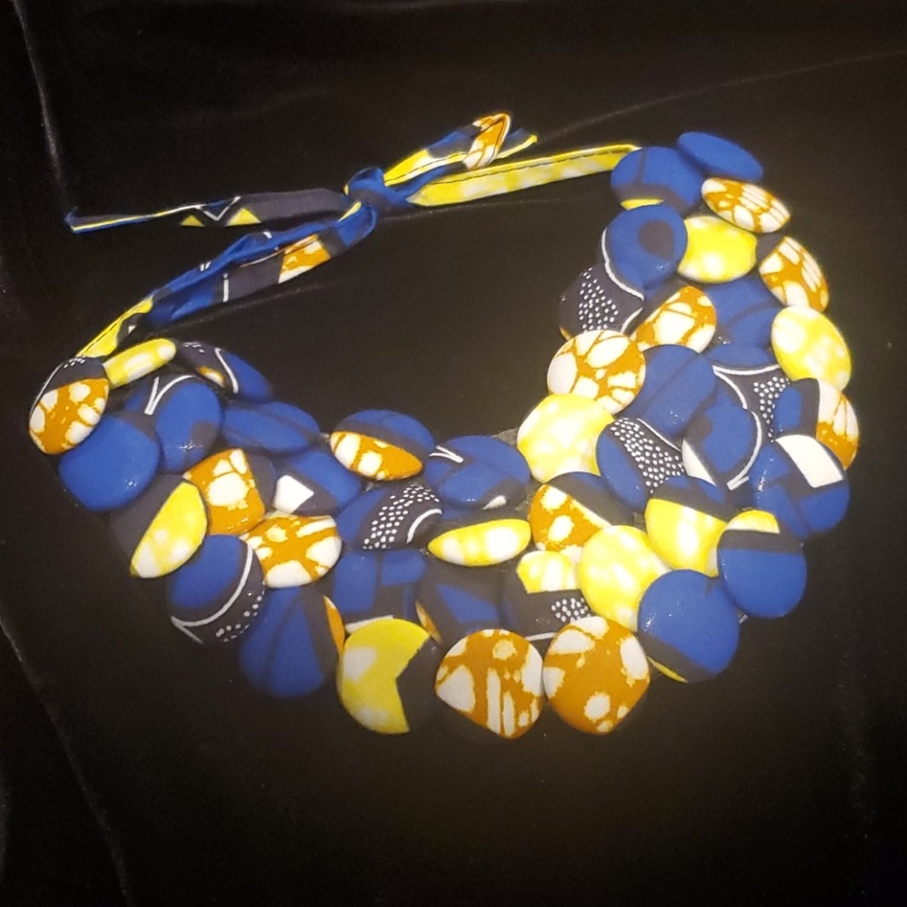 Necklace - Picture 2 of 4